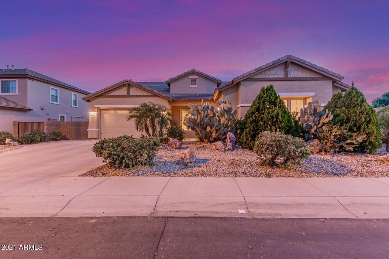 1641 Yellowstone Place - Photo 1