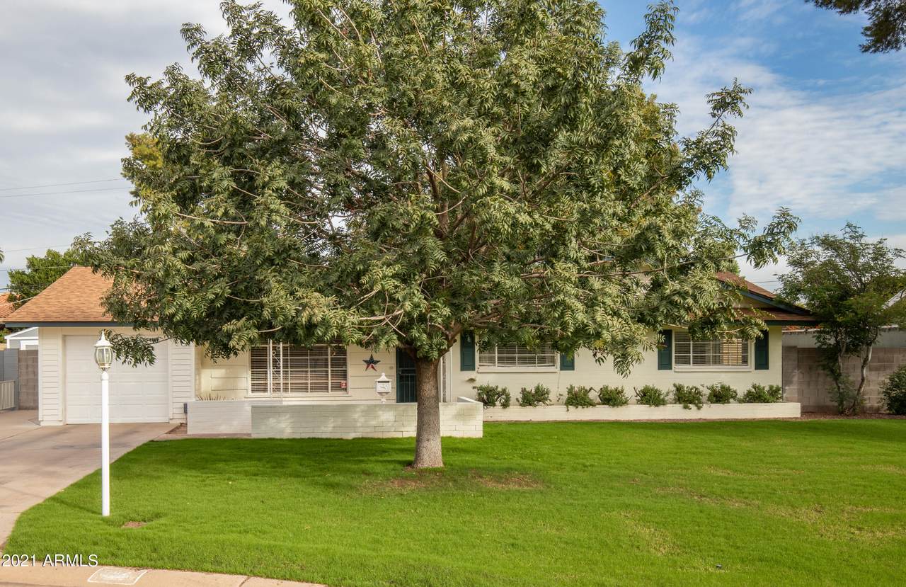 908 Rose Lane - Photo 1