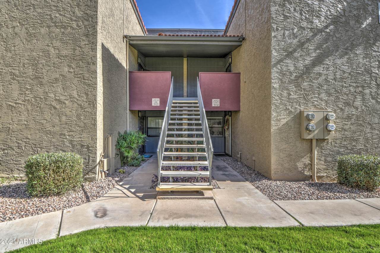 1730 Emelita Avenue - Photo 1
