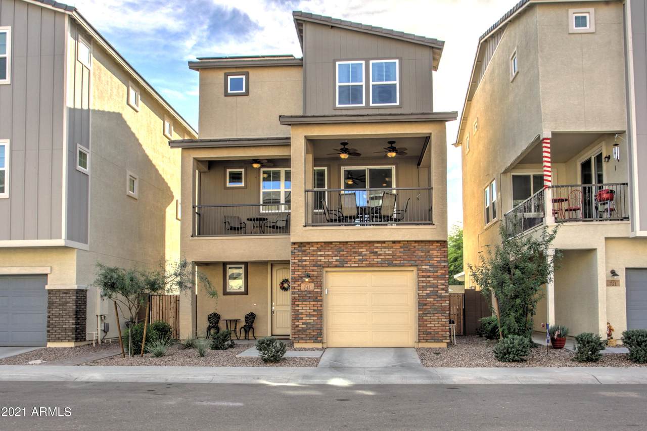 745 Flintlock Way - Photo 1