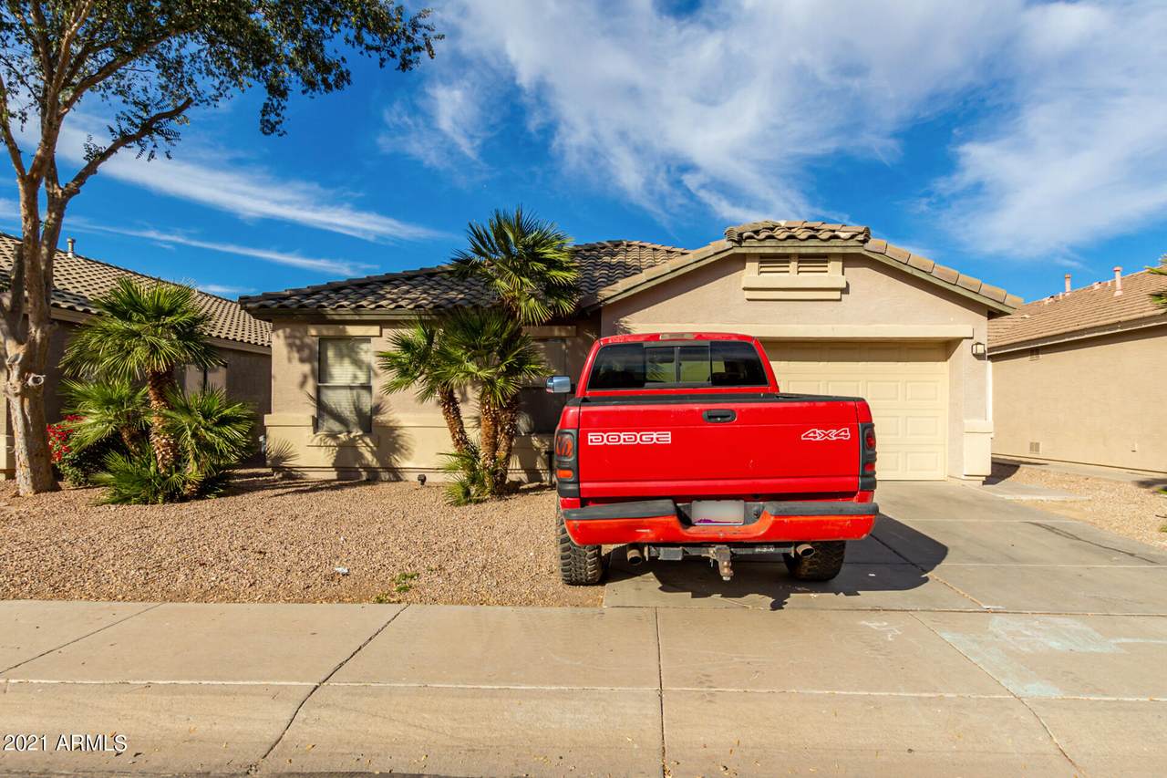 42622 Michaels Drive - Photo 1
