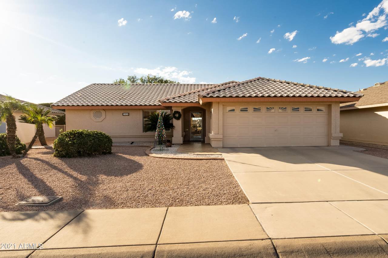 11013 Kilarea Avenue - Photo 1