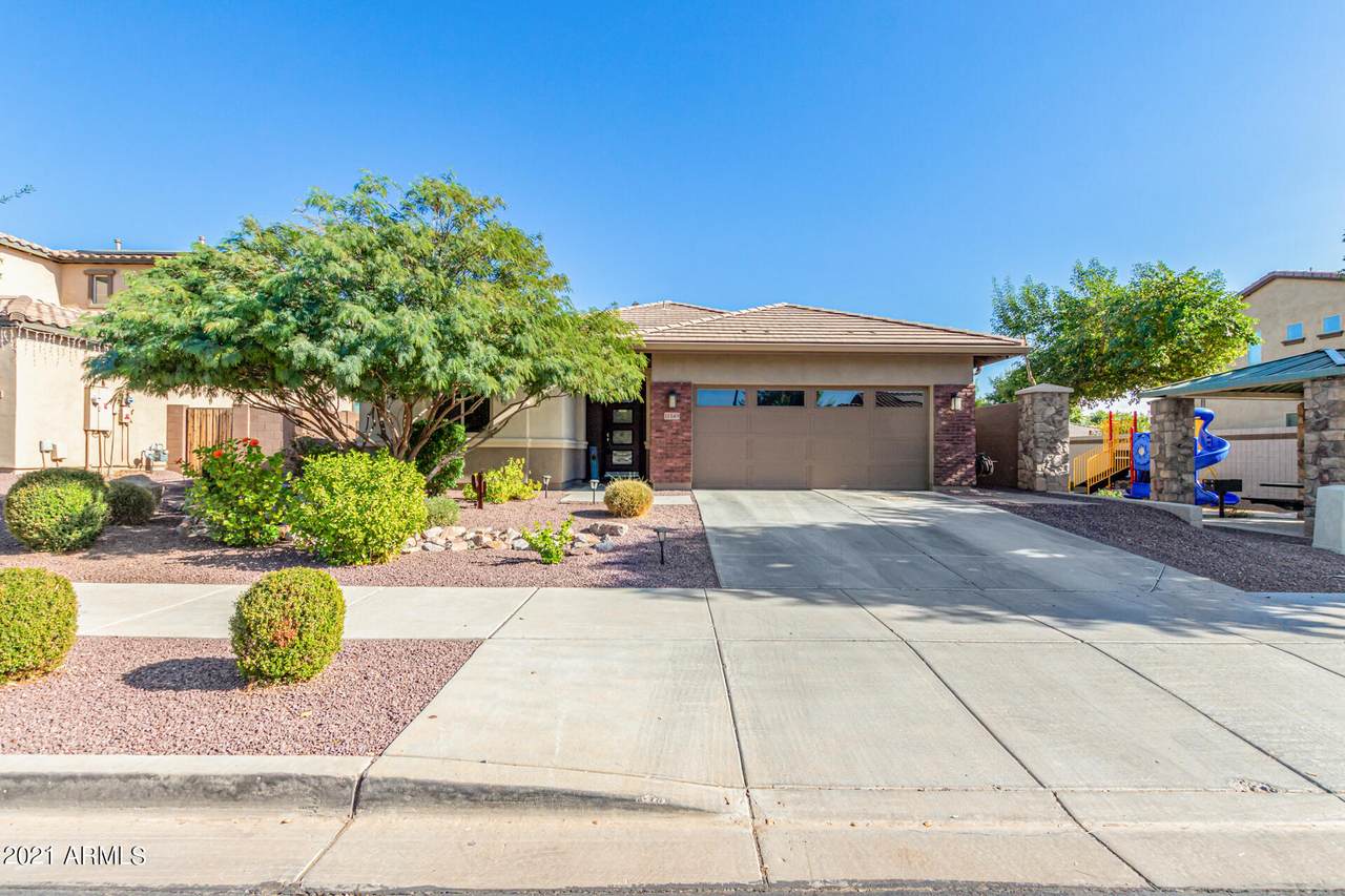 11549 161ST Drive - Photo 1