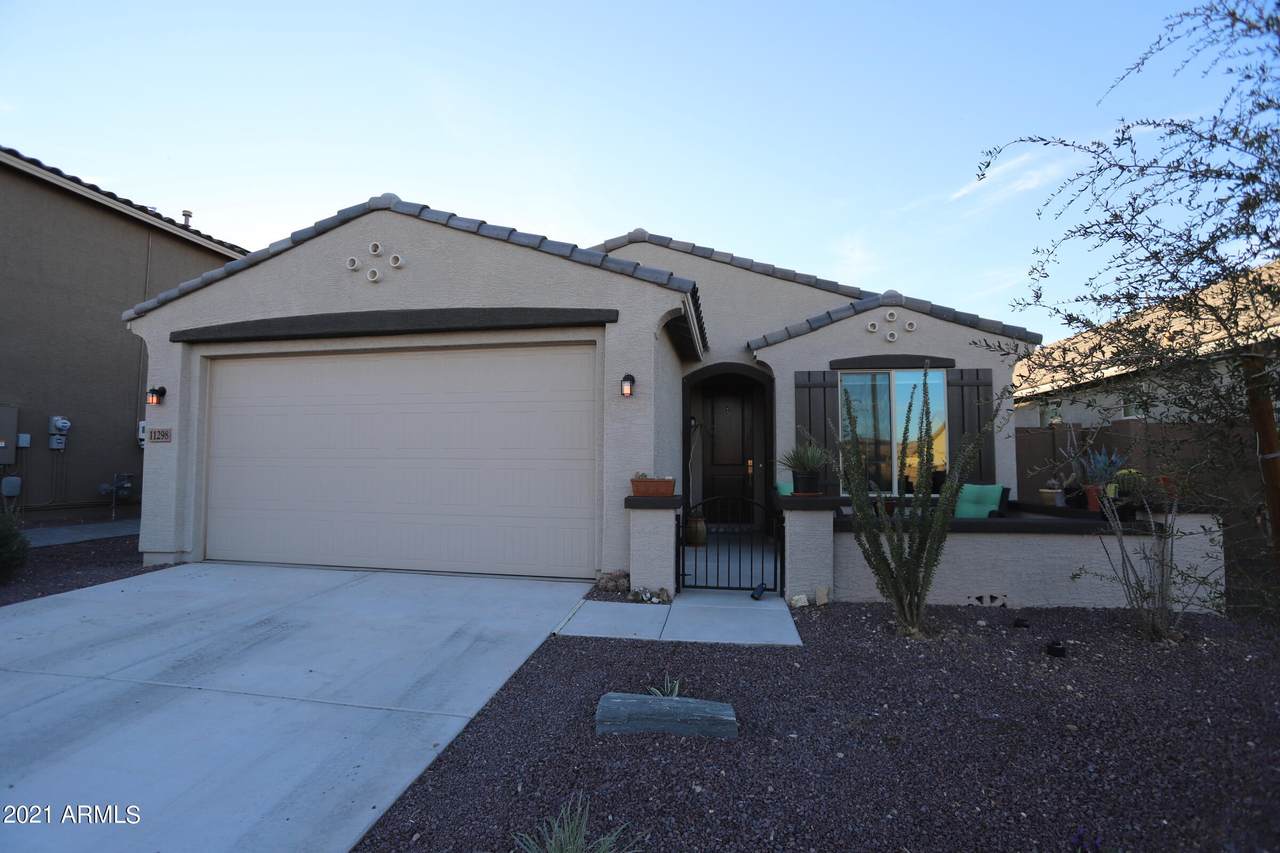 11298 186TH Lane - Photo 1