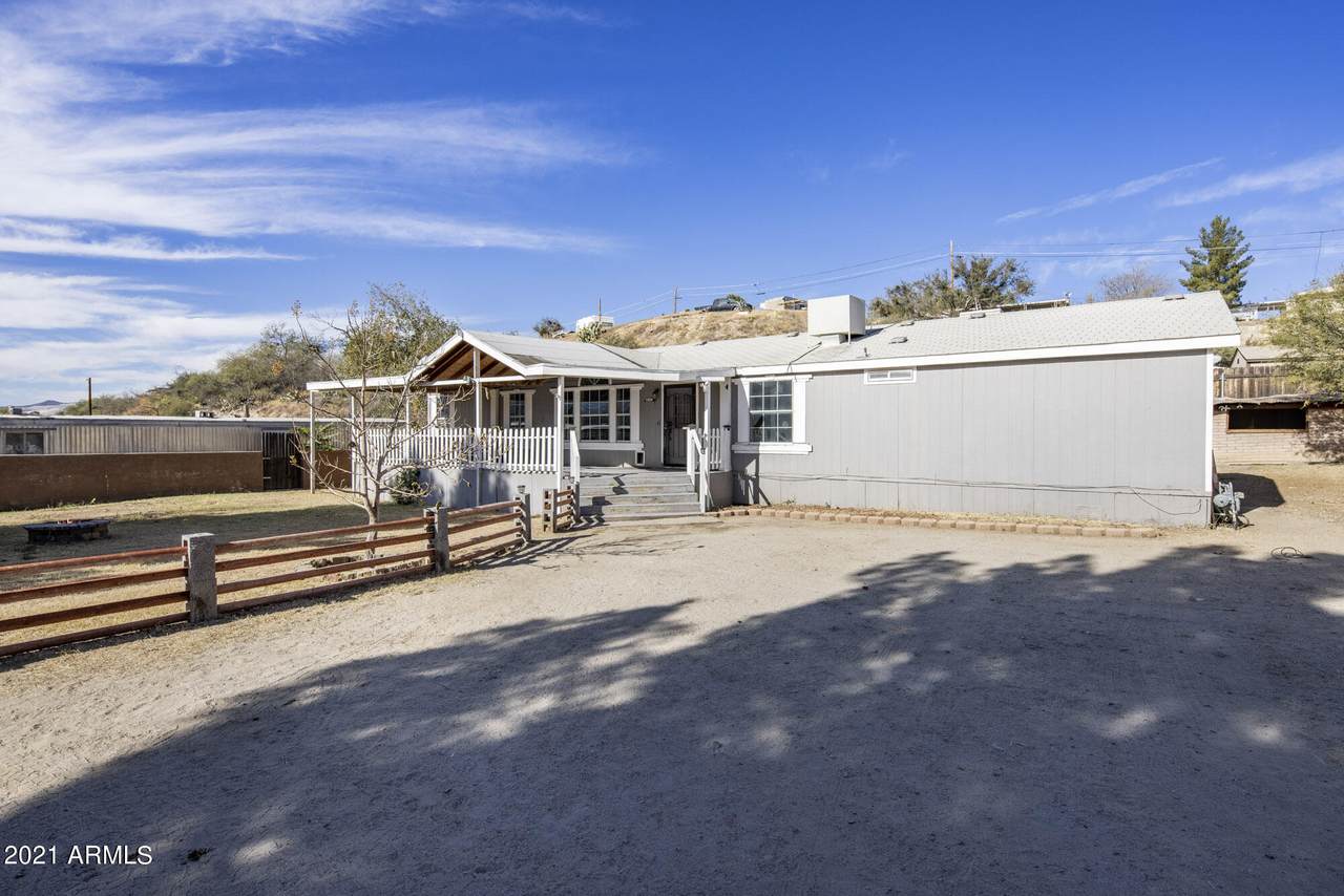 5266 Golden Hill Road - Photo 1