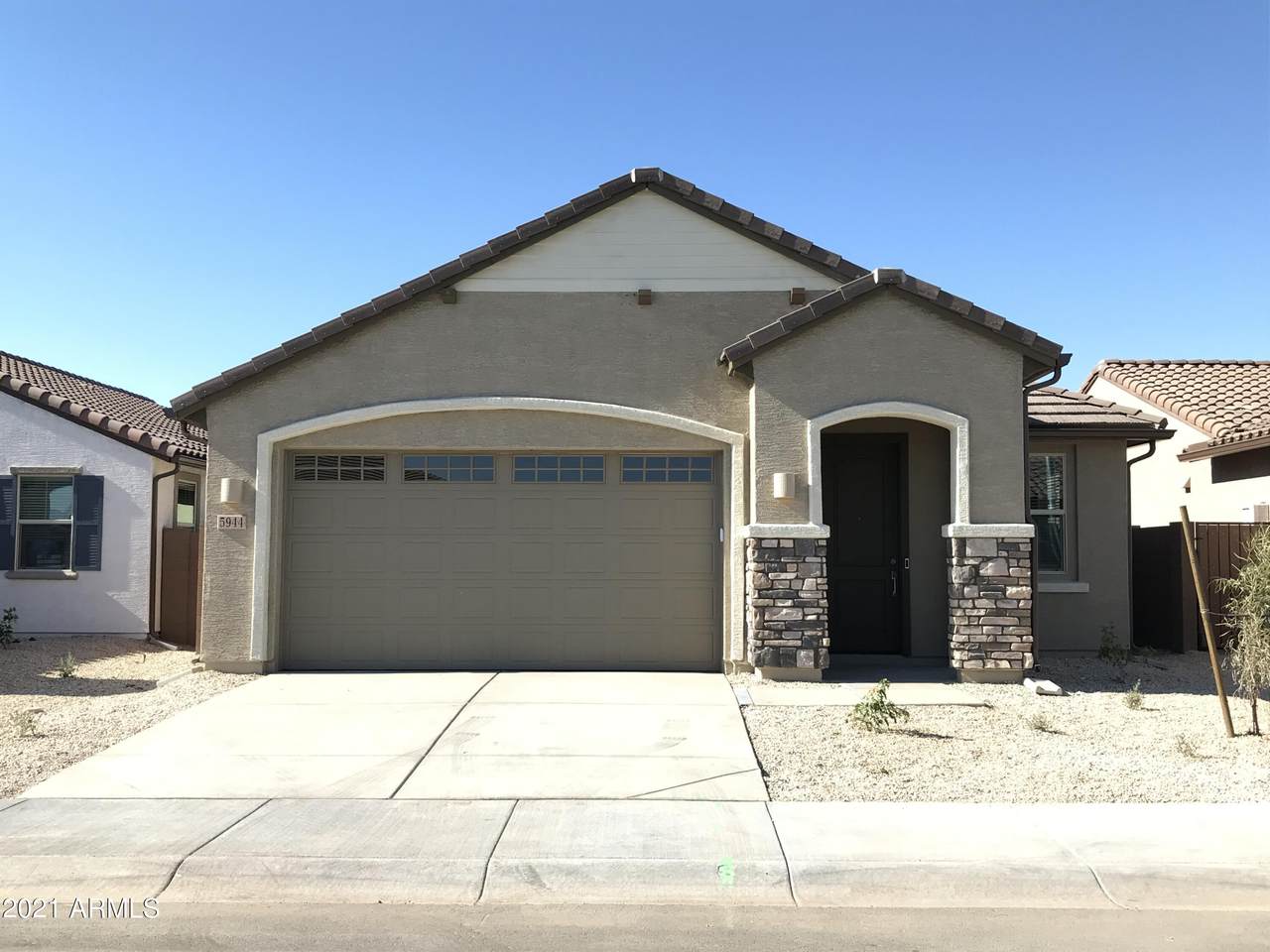5944 90th Drive - Photo 1