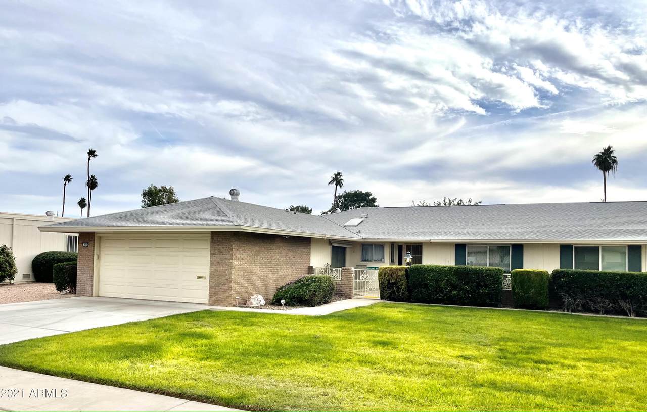 9601 Sandstone Drive - Photo 1