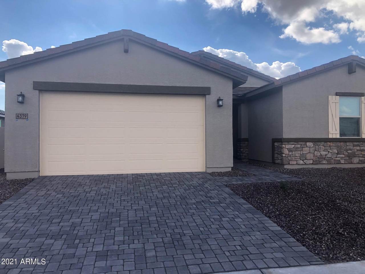 4379 Clydesdale Street - Photo 1