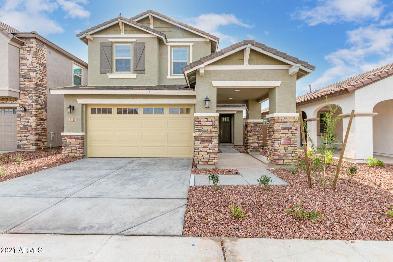 9121 Sells Drive - Photo 1
