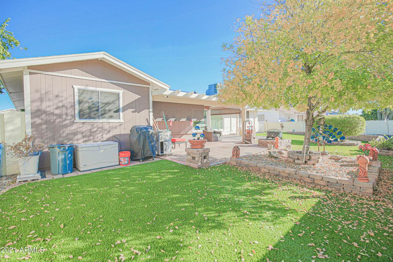 10451 Salem Drive - Photo 1