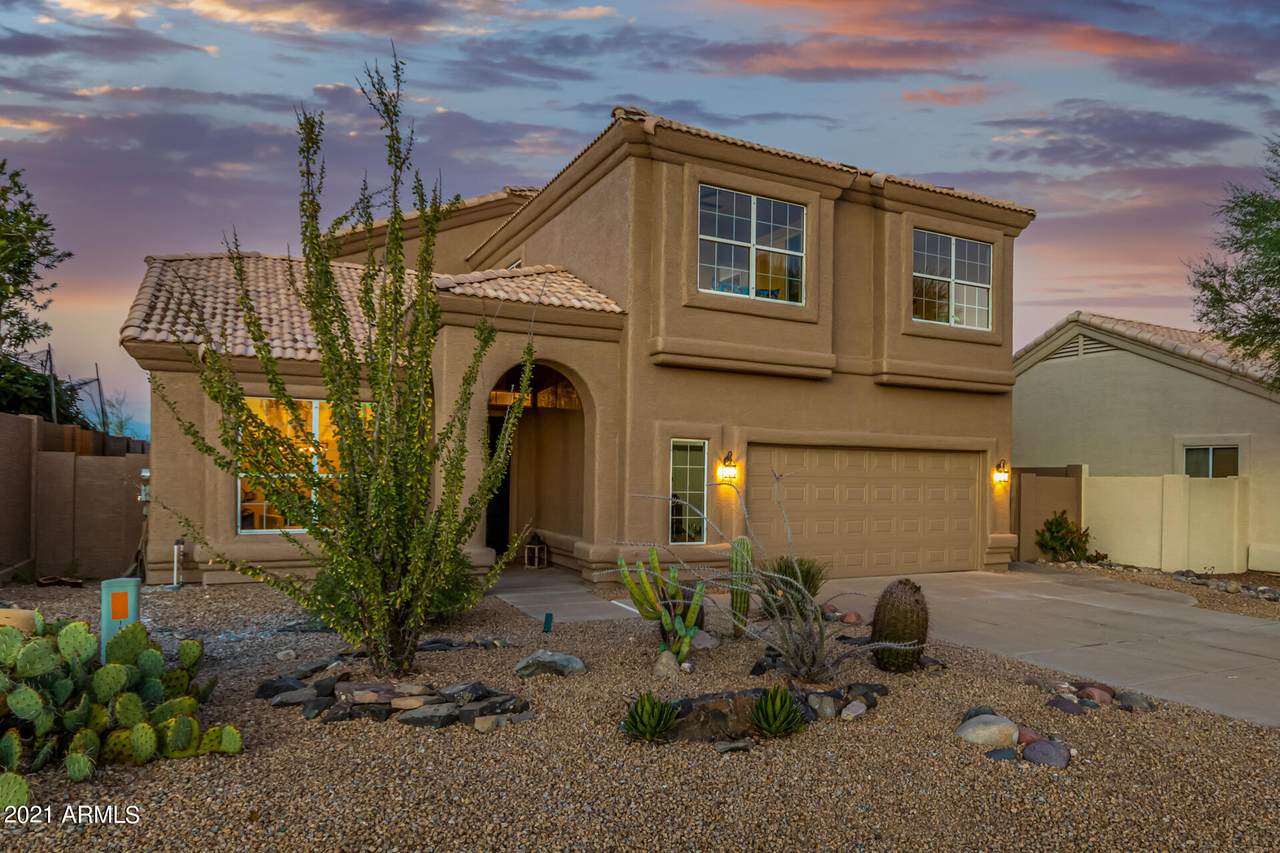 16026 Glenview Drive - Photo 1