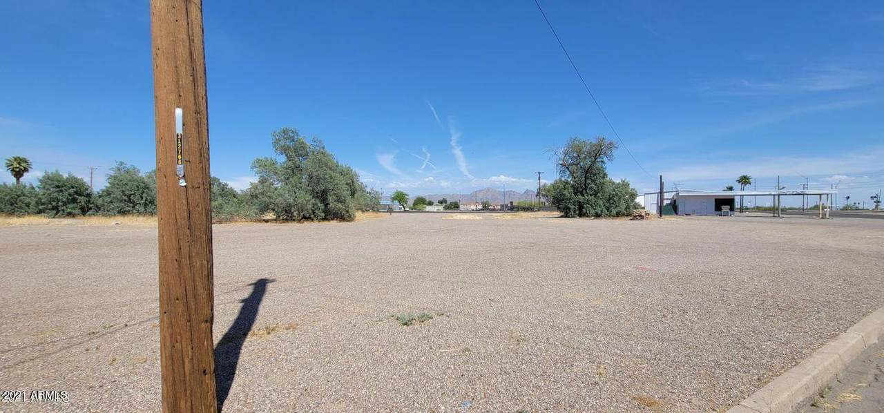107 Stuart Boulevard - Photo 1