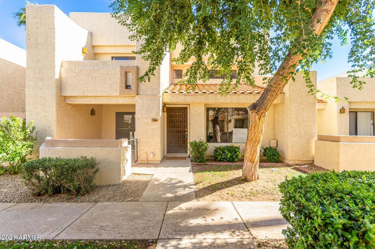 746 Morningside Drive - Photo 1