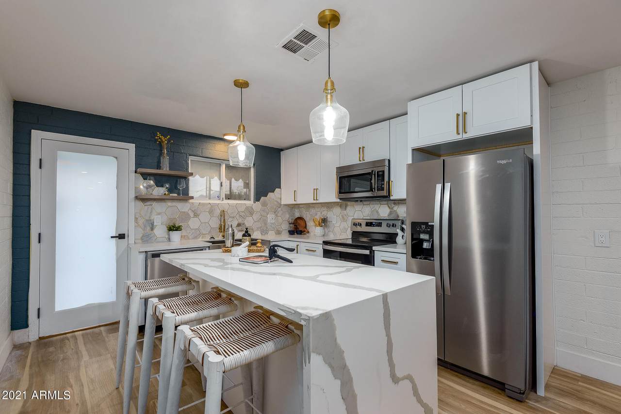 8905 2ND Way - Photo 1