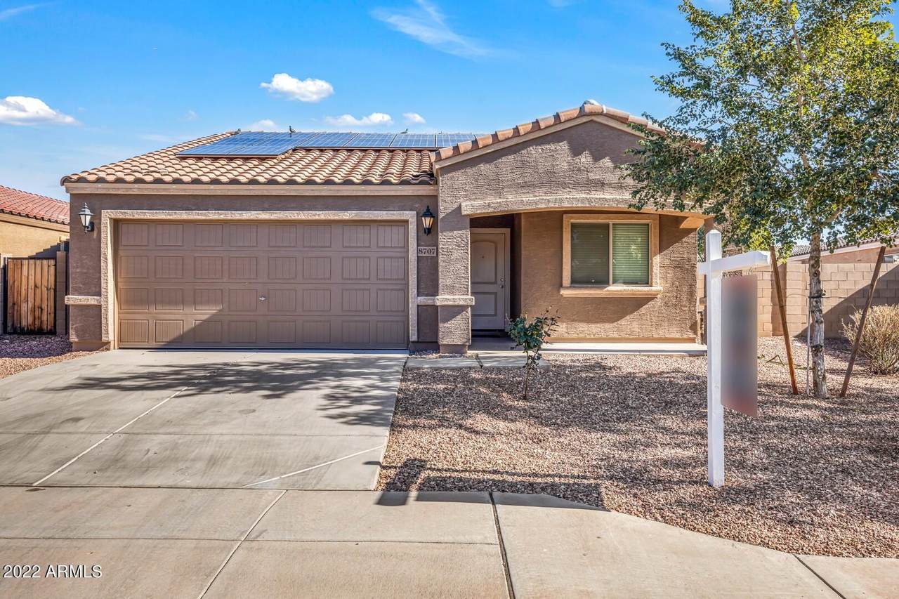 8707 253RD Avenue - Photo 1