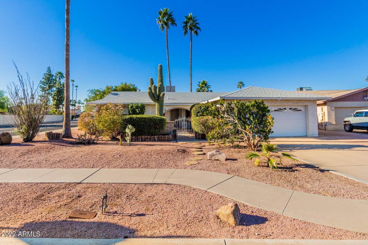 2136 Estrella Circle - Photo 1