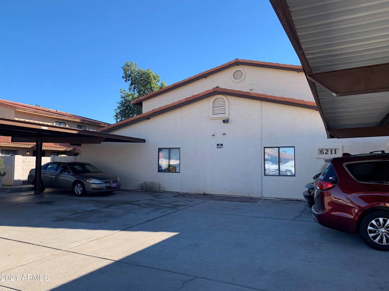 6211 Glencove Street - Photo 1