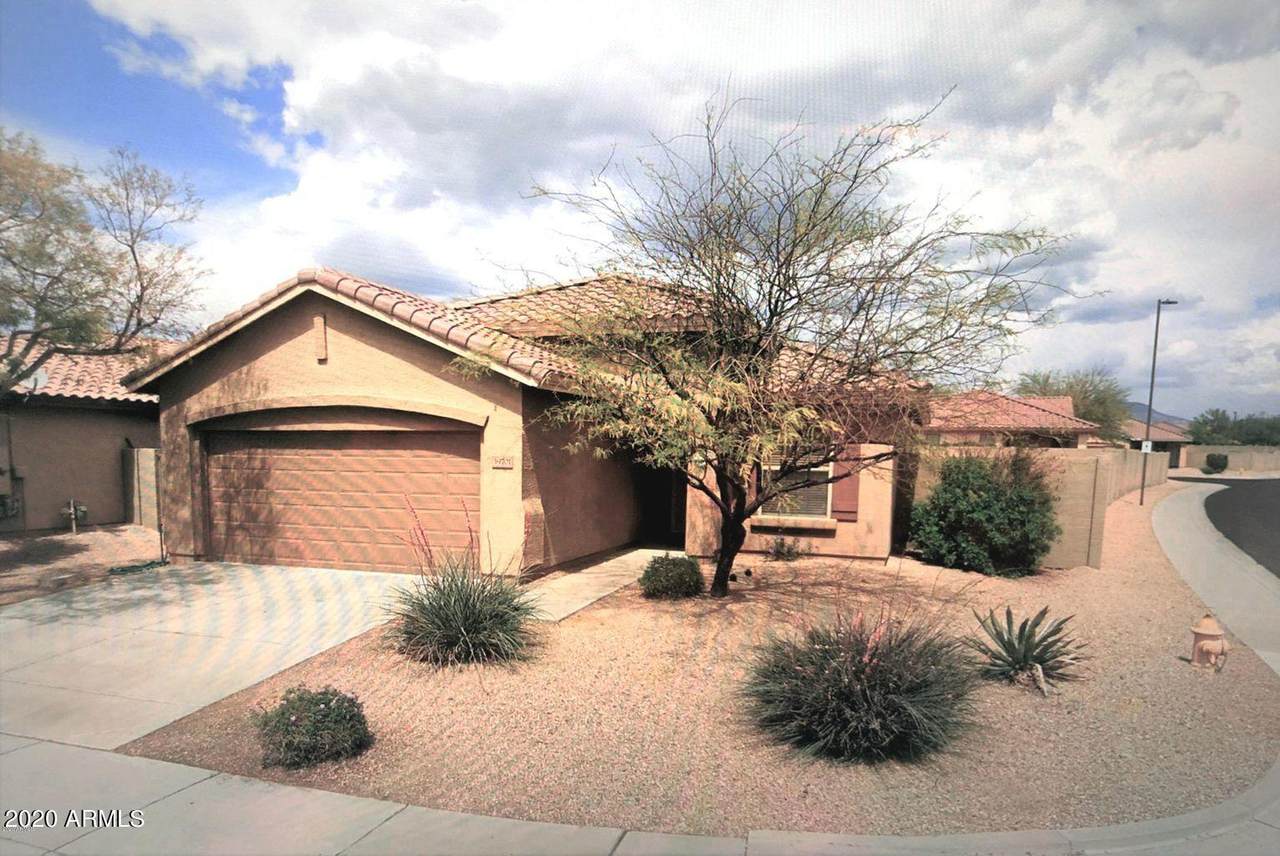 39701 High Noon Way - Photo 1