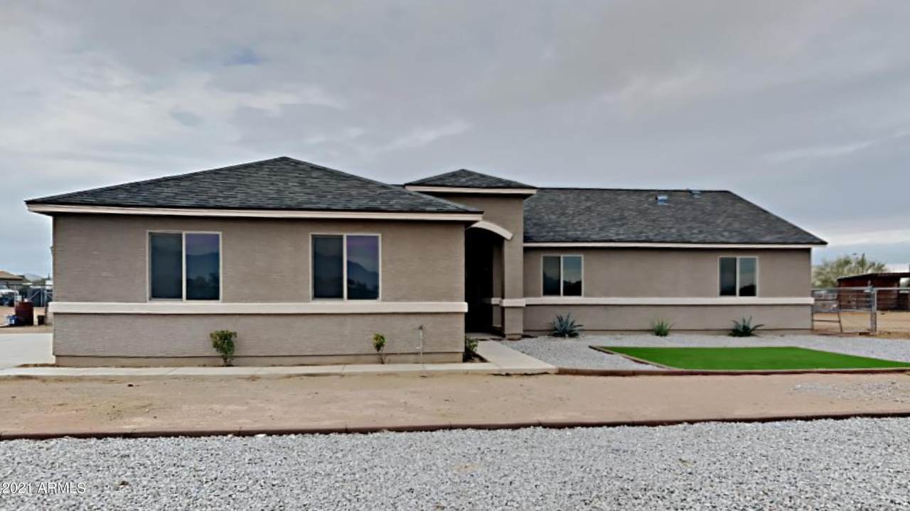 12616 205th Avenue - Photo 1