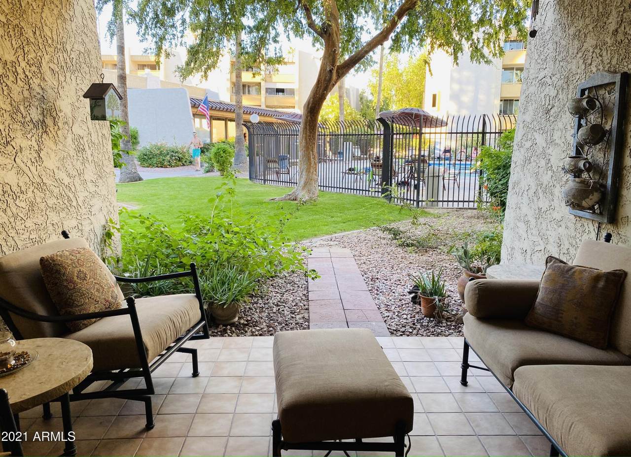 7625 Camelback Road - Photo 1