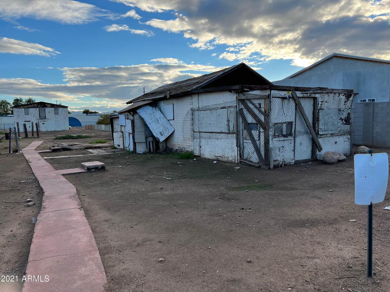 1521 Yavapai Street - Photo 1