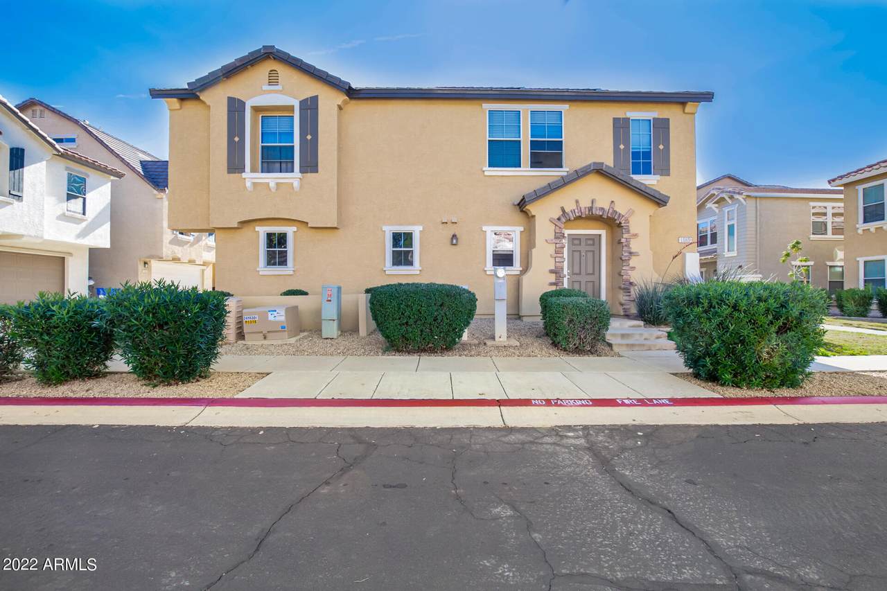 9233 Neville Avenue - Photo 1