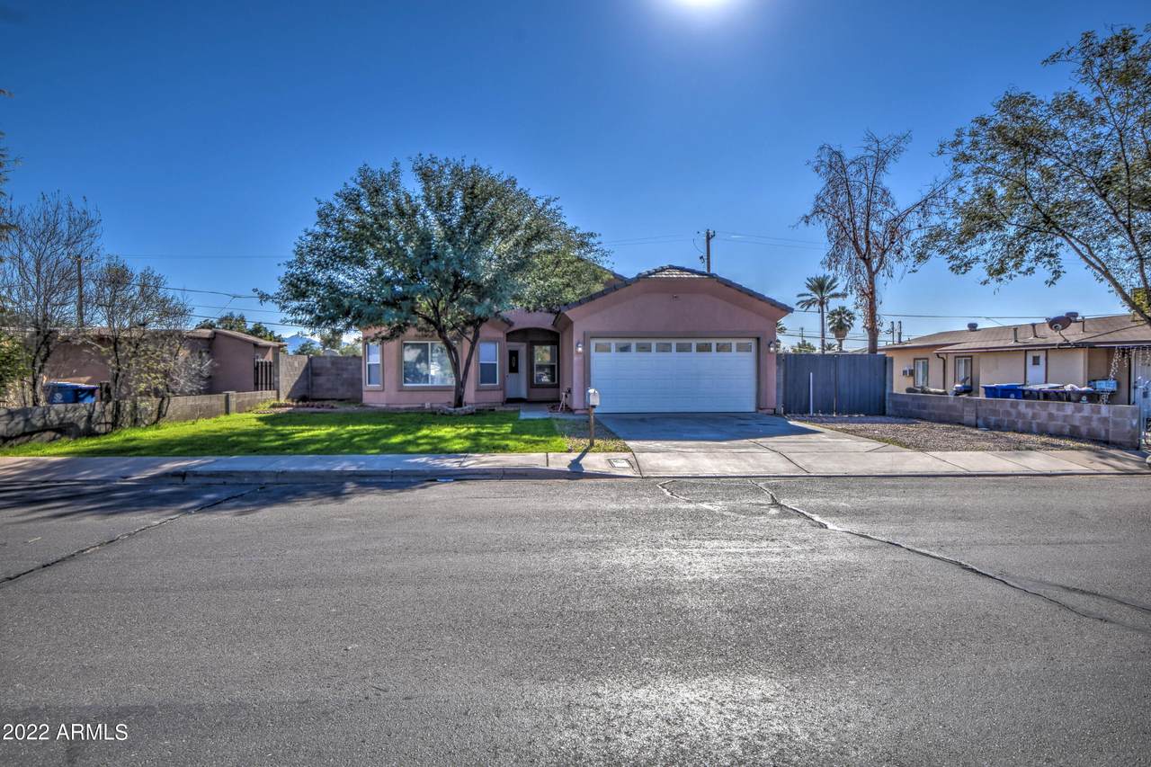 109 Madden Drive - Photo 1