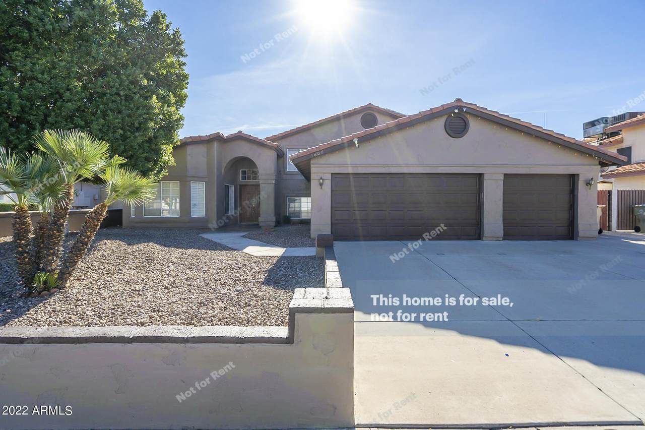 5607 Desert Cove Avenue - Photo 1