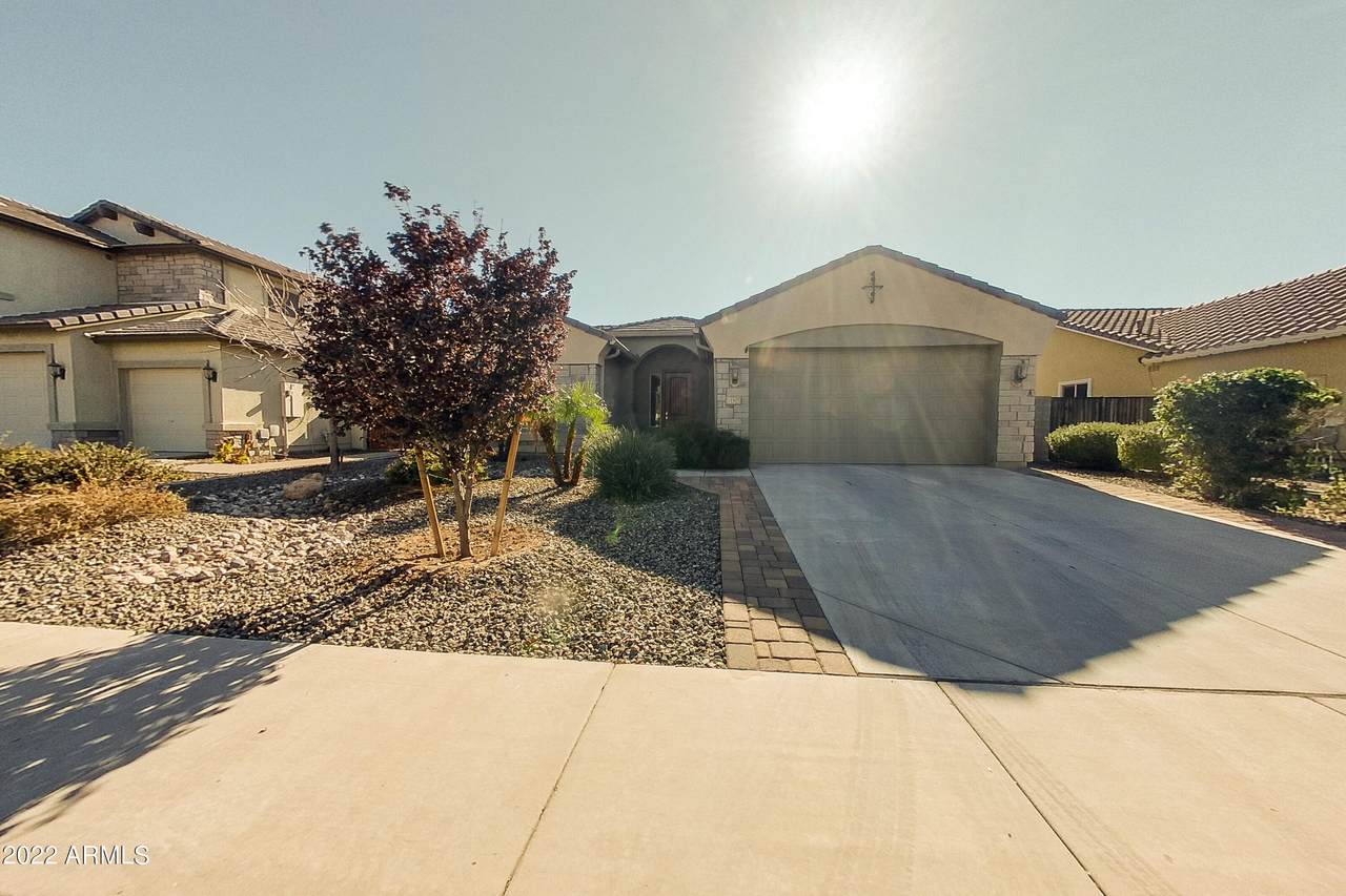 11507 Sable Avenue - Photo 1