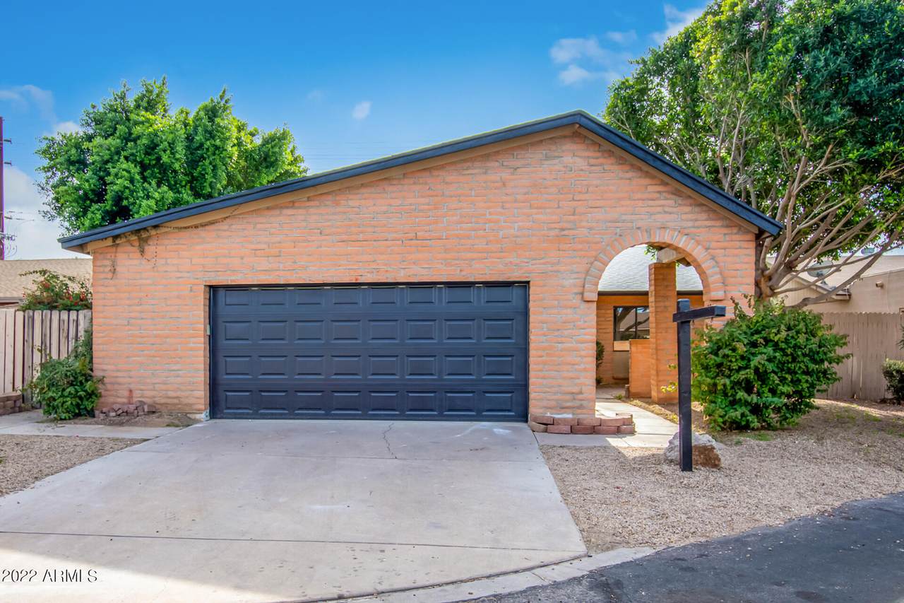 4035 Loma Lane - Photo 1