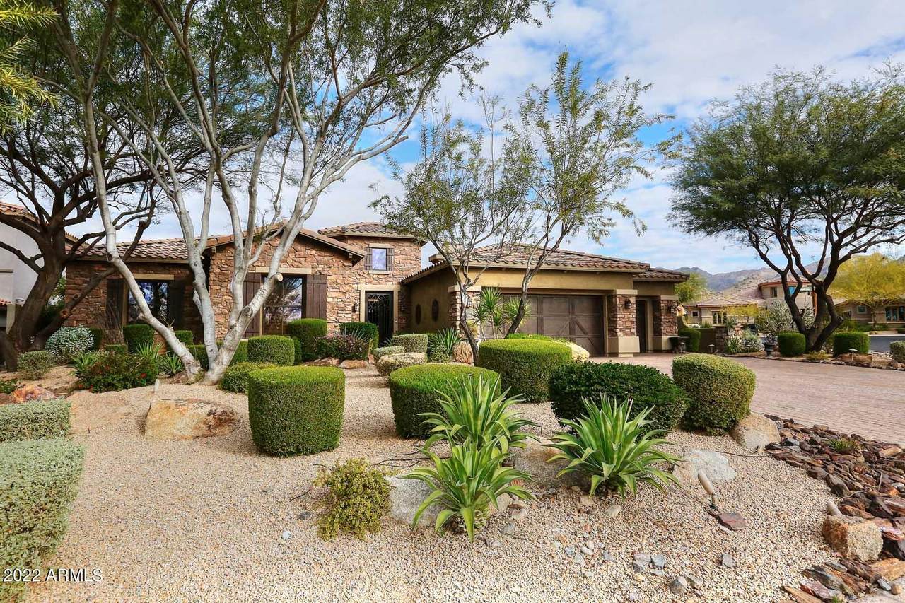 10054 Stonecroft Drive - Photo 1