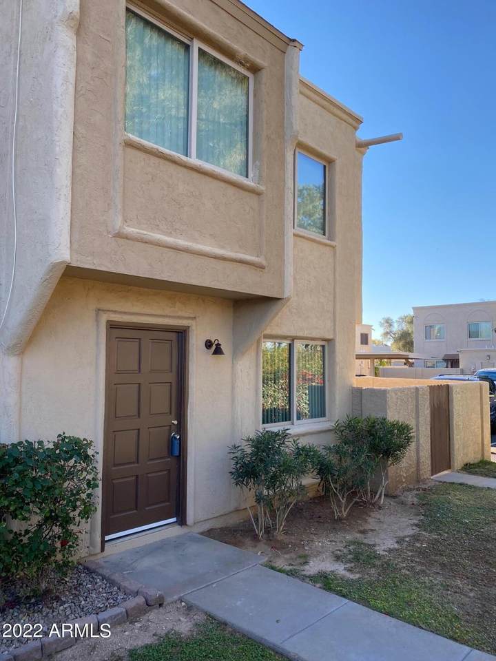 4216 81ST Street - Photo 1