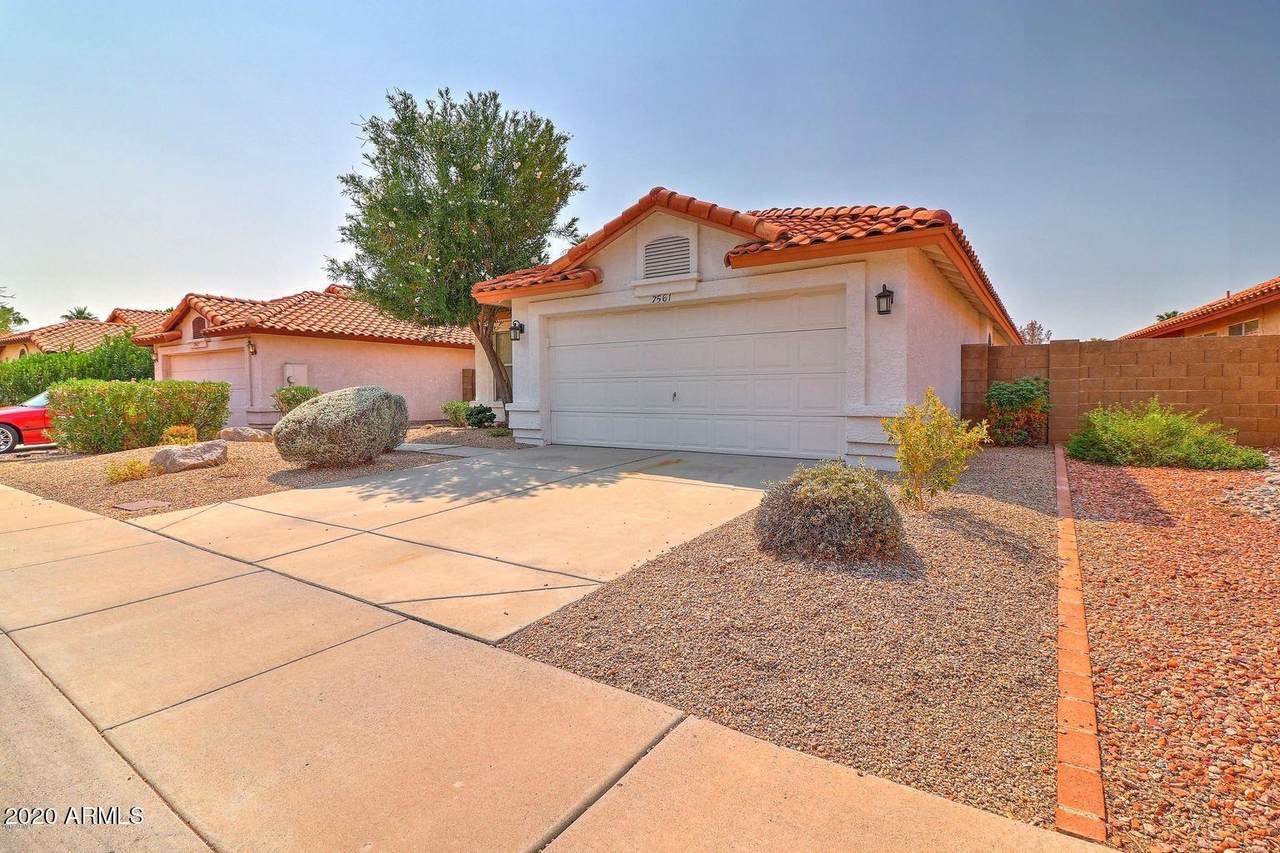 7561 Kerry Lane - Photo 1