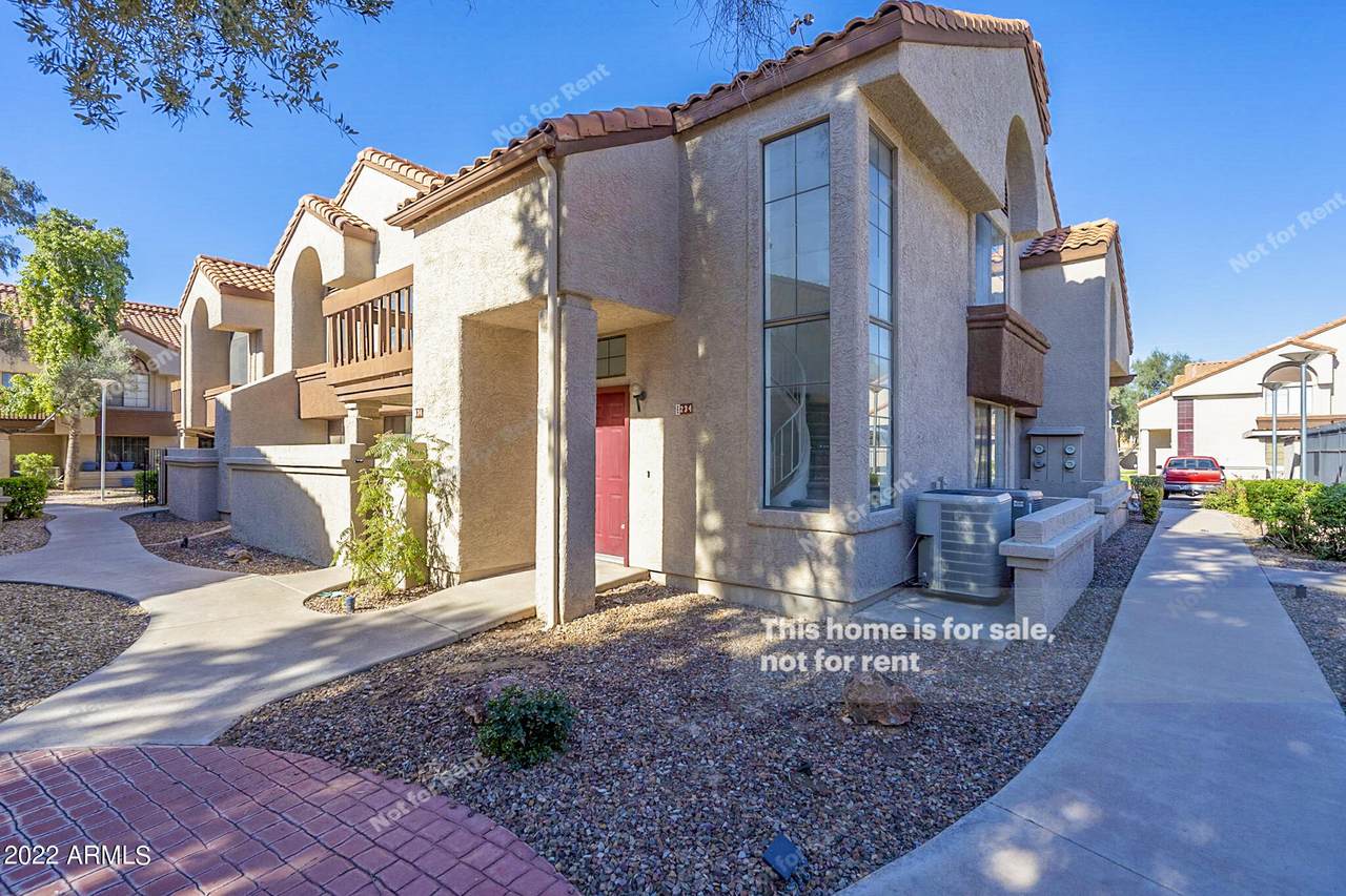818 Westwood - Photo 1