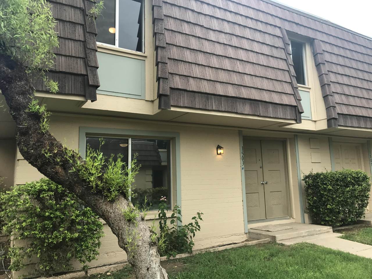 1503 Malibu Drive - Photo 1