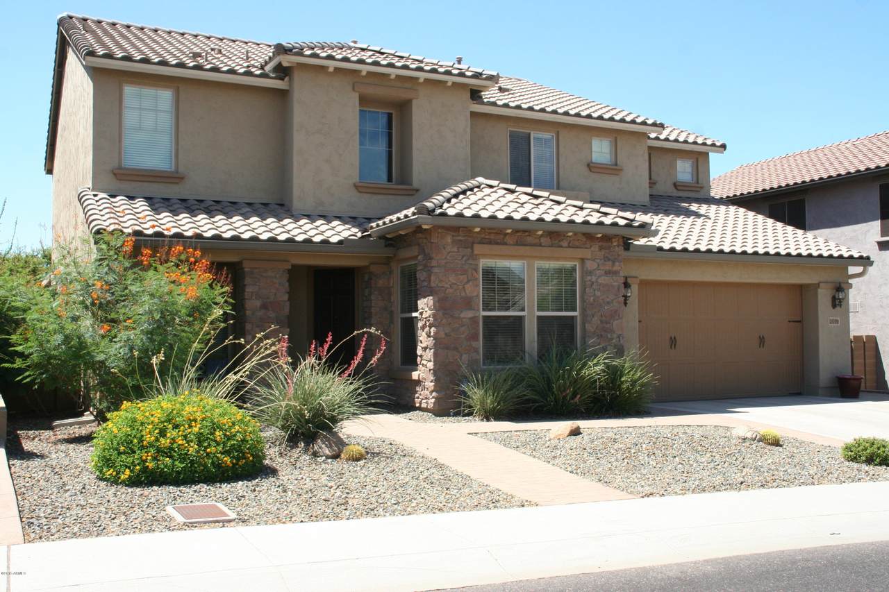 2019 Skinner Drive - Photo 1