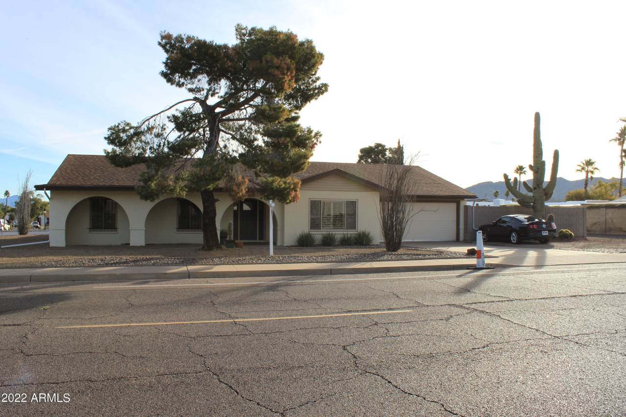 10215 26th Street - Photo 1