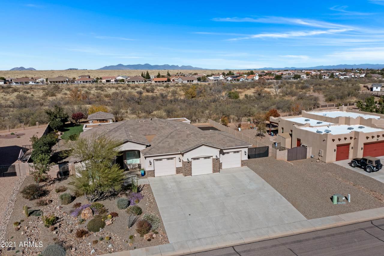 3922 Puerto Place - Photo 1