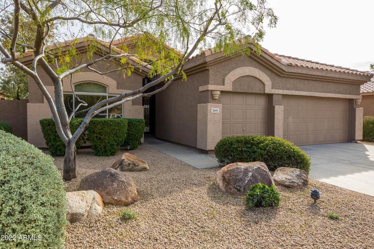7695 Wingtip Way - Photo 1