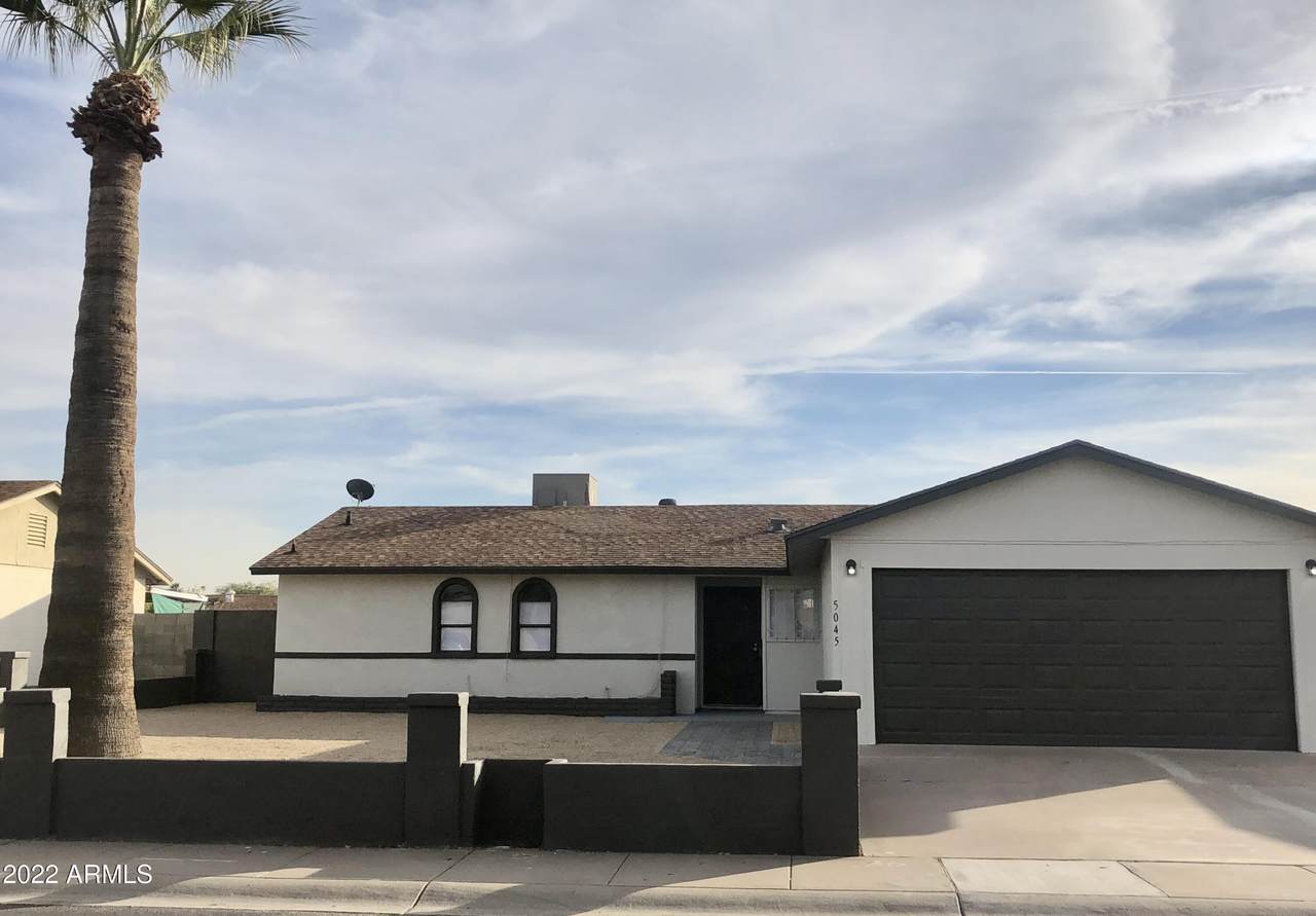 5045 Cambridge Avenue - Photo 1
