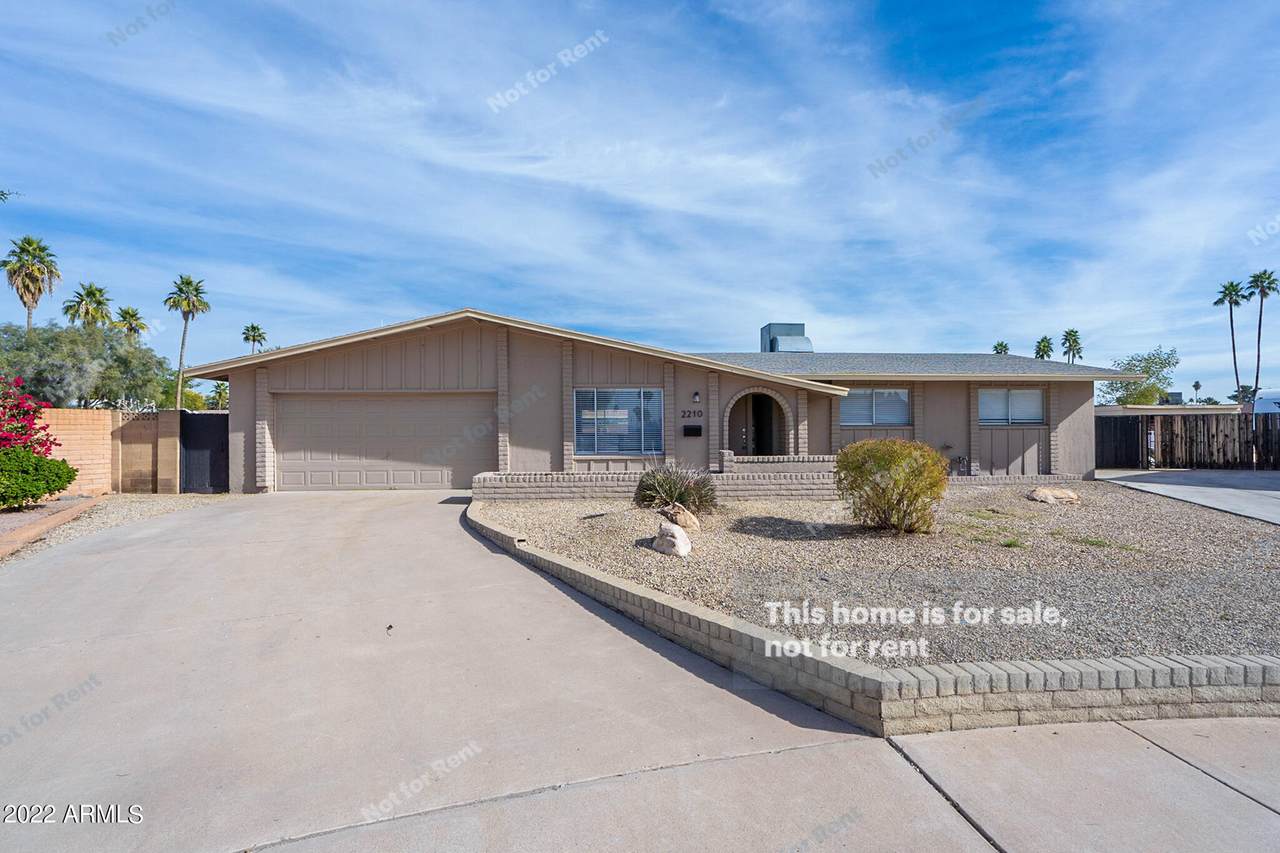 2210 Del Oro Circle - Photo 1