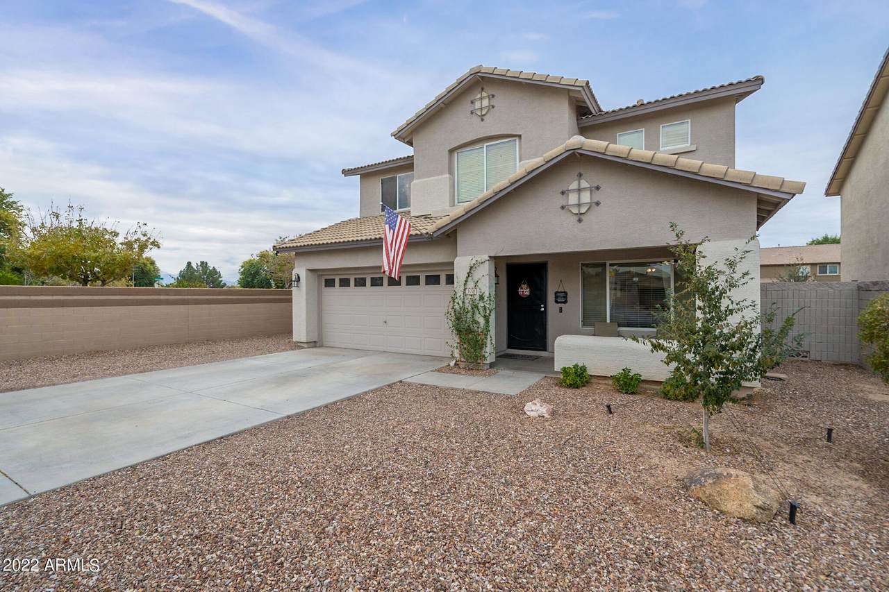 102 118TH Drive - Photo 1