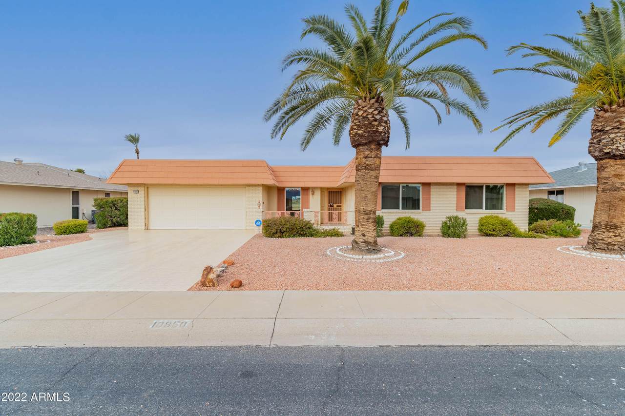 10850 Wedgewood Drive - Photo 1