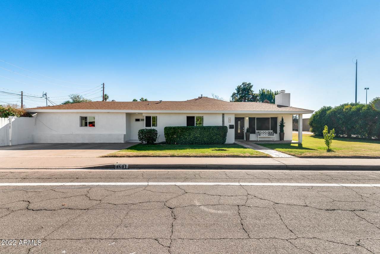 1801 Campbell Avenue - Photo 1