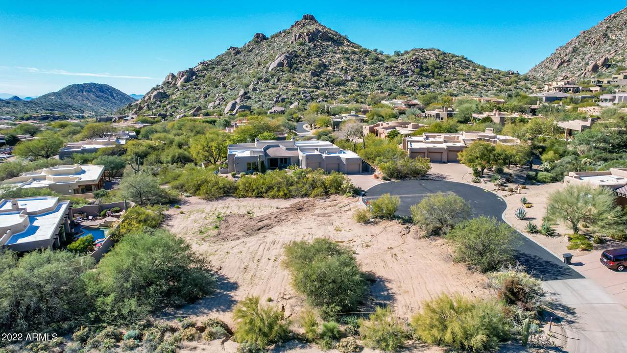 11481 Juan Tabo Road - Photo 1