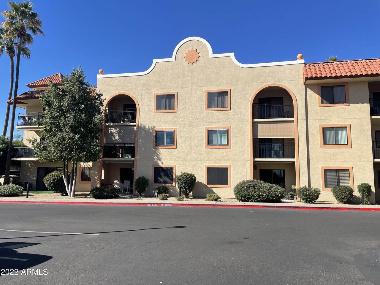 10330 Thunderbird Boulevard - Photo 1