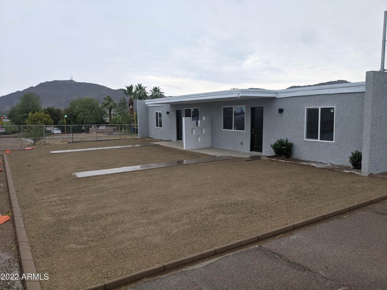 1562 Peoria Avenue - Photo 1