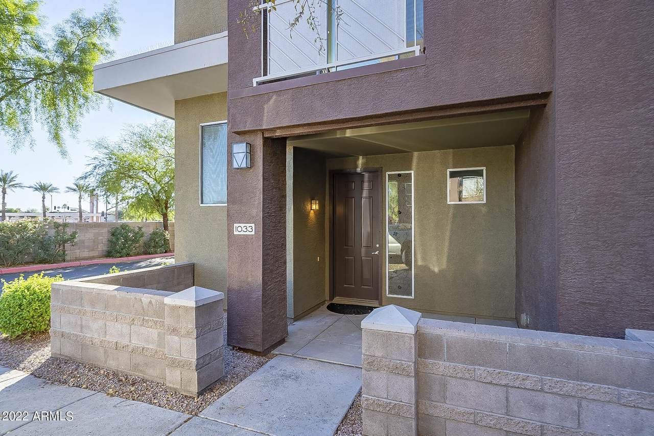 6605 93RD Avenue - Photo 1