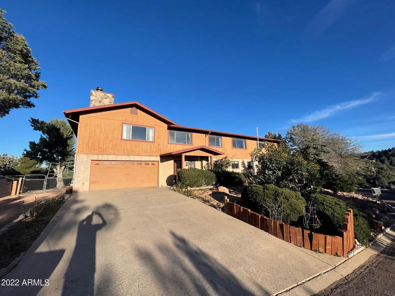 805 Santa Fe Circle - Photo 1