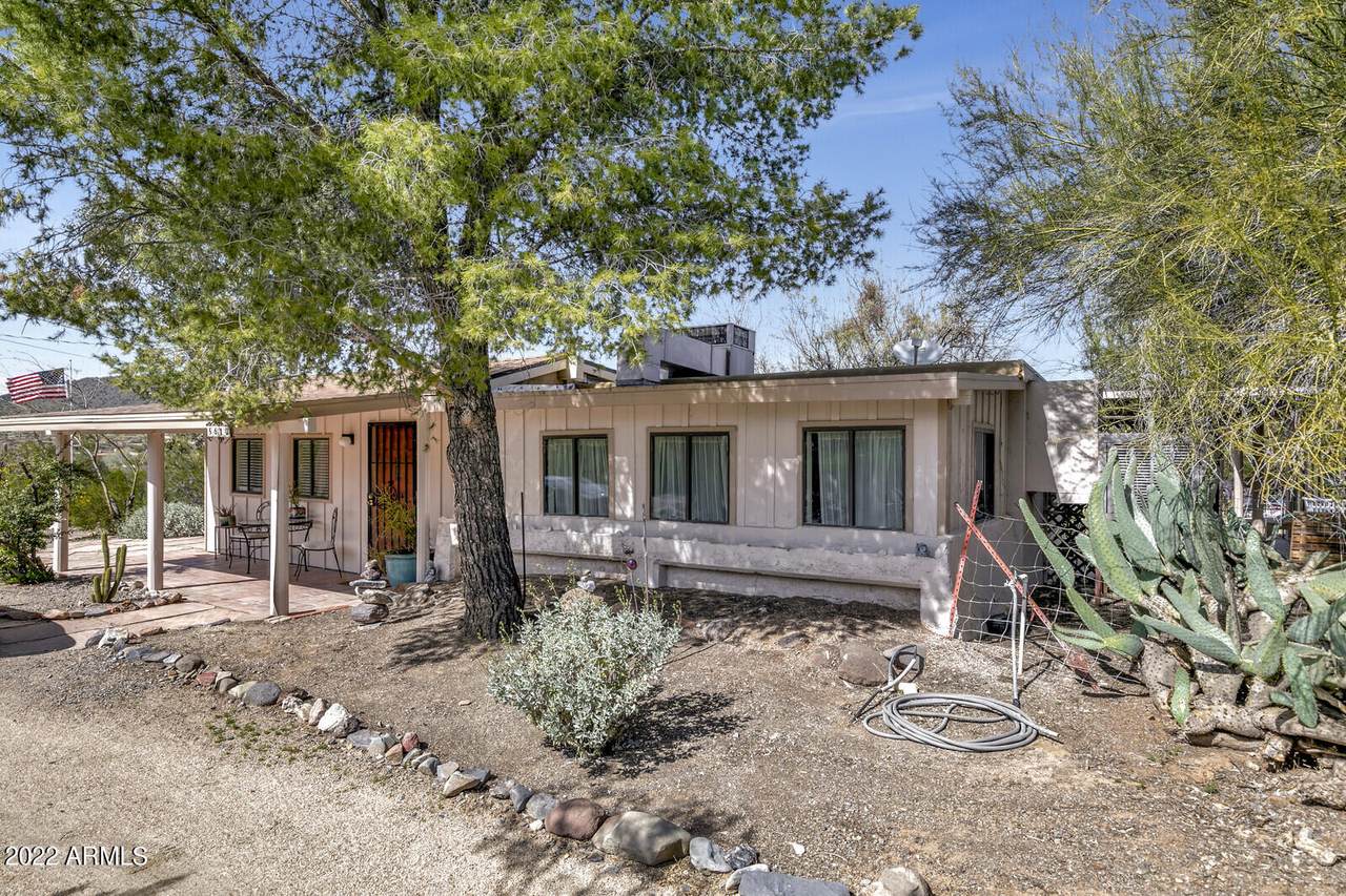 5610 Ocotillo Road - Photo 1